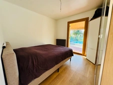 Maison familiale de 122 m2 avec piscine et garages sur 3 625 m² de terrain 