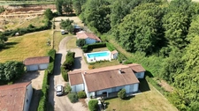 Maison 128 m² avec piscine et grange de 100 m2  – 3 800 m² de terrain