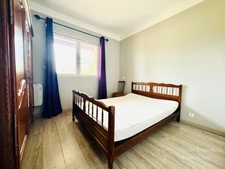 Maison récente de plain-pied – 4 chambres – 115 m² utiles – terrain 1 545 m² – au calme à 7 min de Montpon