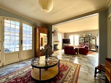 Maison familiale 187 m² – 8 pièces – piscine – terrain arboré 3 900 m²