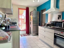 Plain-pied avec 1 ha de terrain – +140 m² utiles – jardin clôturé
