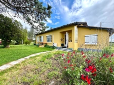 Plain-pied avec 1 ha de terrain – +140 m² utiles – jardin clôturé