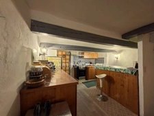 🏠 Idéal Artisan ou Profession Libérale : Immeuble Mixte en Plein Cœur de DIGNE LES BAINS (04)