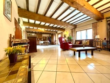 Maison familiale 144m² à vendre 6 pièces TOURNUS (71)