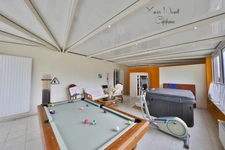Maison à vendre 8 pièces proche de MANZIAT (01)