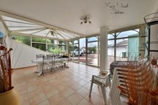 Maison à vendre 8 pièces proche de MANZIAT (01)