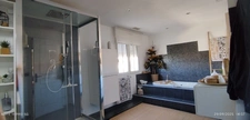 LUNEL NORD, Villa individuelle R+1, 132 M2 SH 3 chambres, séjour, cuisine, garage sur 339M2 terrain 