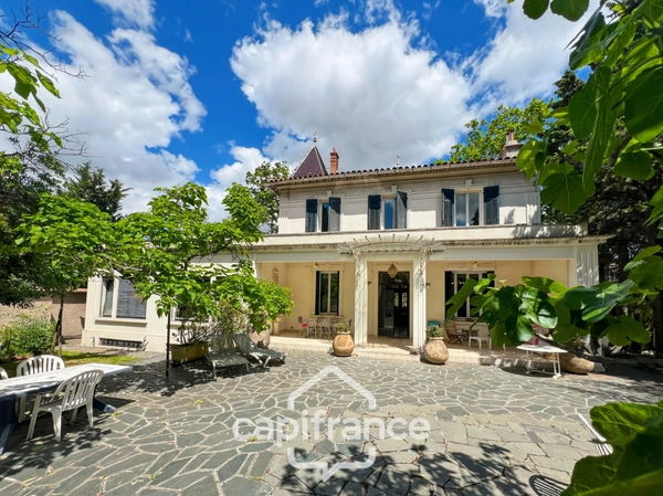 Propriete à vendre 12 pièces MARSEILLE 11EME ARRONDISSEMENT (13)