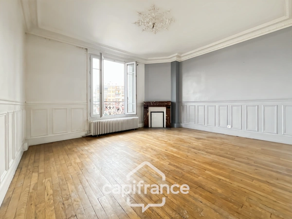 Dernier étage, charme de l’ancien et adresse recherchée aux portes de Vincennes