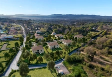 Dpt Bouches du Rhône (13), à vendre AIX EN PROVENCE appartement T3 de 64,27 m² - Terrain de 543 m2