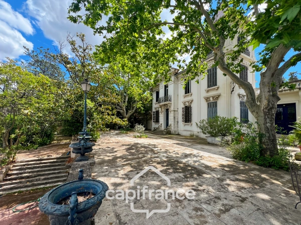 Propriete à vendre 12 pièces MARSEILLE 11EME ARRONDISSEMENT (13)