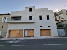 Duplex T3 de 77m2 avec patio et garage à  SAINT SAVOURNIN (13) à renover
