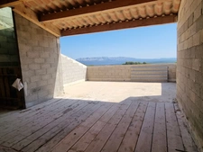 Studio avec grande terrasse à Saint Savournin