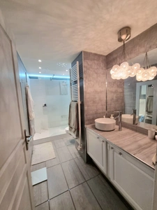  Unique 5-room apartment for sale in Montpellier (34)
