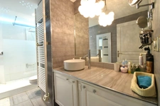  Unique 5-room apartment for sale in Montpellier (34)