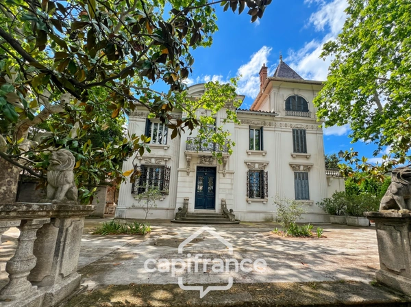 Propriete à vendre 12 pièces MARSEILLE 11EME ARRONDISSEMENT (13)