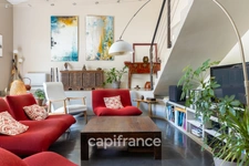House for sale with 7 rooms and a separate 2-room apartment in Fuveau