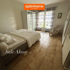 Propriété à vendre de 10 pièces à COURRENSAN (32)