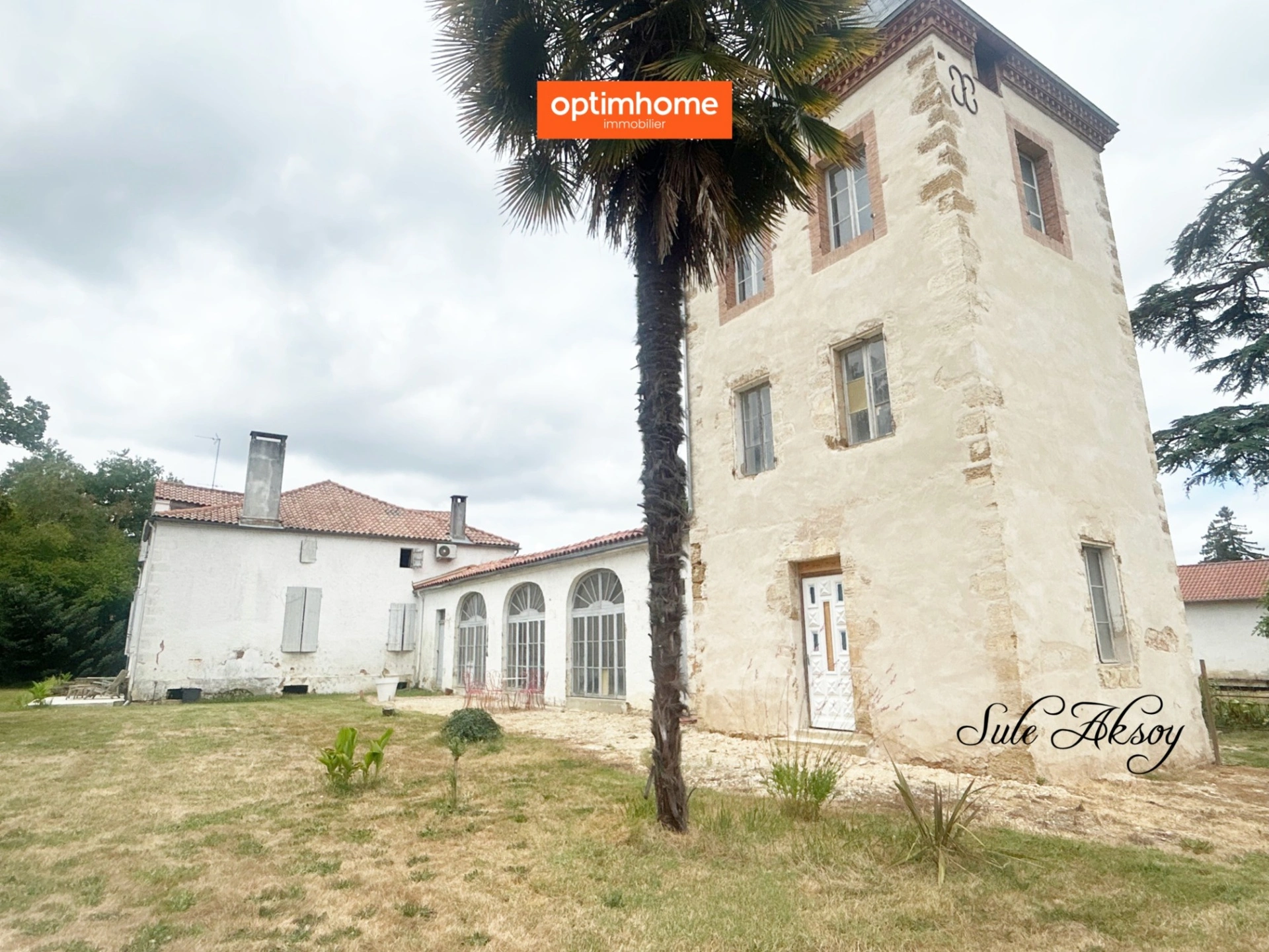 Maison 11 pièces 347 m² · à Nogaro · 347 m² · 370 000 €