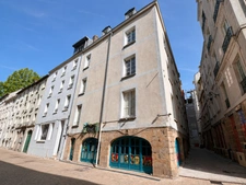 Centre historique de Nantes — 80 m² au charme rare, 3 chambres, rénové avec goût : à investir ou à habiter