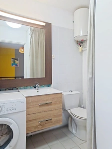 STUDIO MEUBLÉ CLIMATISÉ – PISCINE & ACCÈS PLAGE – OPPORTUNITÉ LOCATIVE À SAINT-FRANÇOIS