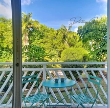 STUDIO MEUBLÉ CLIMATISÉ – PISCINE & ACCÈS PLAGE – OPPORTUNITÉ LOCATIVE À SAINT-FRANÇOIS