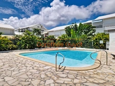 SAINT-FRANÇOIS (971) – MARINA – APPARTEMENT REZ-DE-JARDIN – VENDU MEUBLÉ 