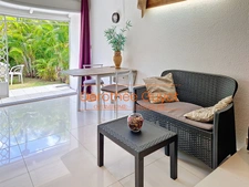 SAINT-FRANÇOIS (971) – MARINA – APPARTEMENT REZ-DE-JARDIN – VENDU MEUBLÉ 