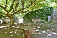VOLONNE – PROPRIÉTÉ D’EXCEPTION 3,5 HA – 2 HABITATIONS – PISCINE CHAUFFÉE – VUE MONTAGNES 