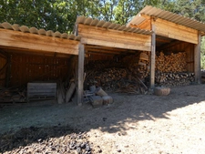 VOLONNE – PROPRIÉTÉ D’EXCEPTION 3,5 HA – 3 HABITATIONS – PISCINE CHAUFFÉE – VUE MONTAGNES 
