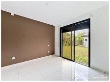 Maison à vendre 4 pièces BAIE MAHAULT (971)