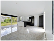 Maison à vendre 4 pièces BAIE MAHAULT (971)