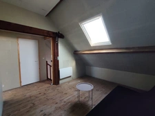 Maison avec local commercial au cœur de Donges