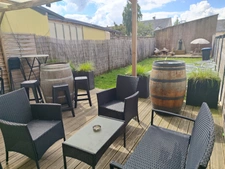 Maison avec local commercial au cœur de Donges