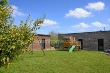 Maison contemporaine de plain-pied, 155 m², 4 chambres, DPE A, Terrain environ 950m2 SAINT PERAN (35380)