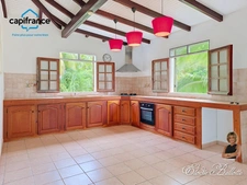 Maison T4, au fort potentiel, à vendre au Moule