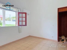 Maison T4, au fort potentiel, à vendre au Moule