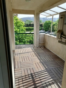 Appartement à vendre 4 pièces AUBAGNE (13)