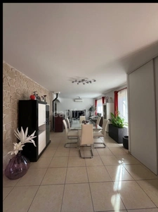 Maison à vendre 4 pièces AUBAGNE (13)
