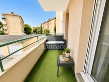 Appartement lumineux avec balcon – Résidence Petit Prince, rue Mermoz