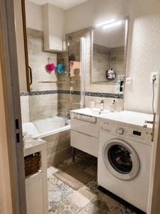 Appartement T2 avec espace bureau – 43,61 m² – Cœur de Roquevaire