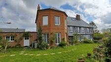 Maison à vendre è pièces proche de VEULES LES ROSES (76)