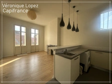 Agen, cœur de ville, appartement de charme T3 avec terrasse et parking