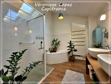 Feugarolles, belle longère en pierre rénovée de 289m² habitables avec jardin, piscine, atelier, séchoir à tabac