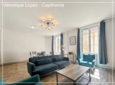 Agen, quartier des Jacobins / Mairie, maison de ville entièrement rénovée en 2020 de 112 m² habitables avec 4 chambres.