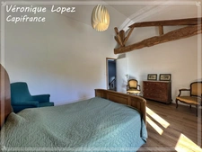 Feugarolles, belle longère en pierre rénovée de 289m² habitables avec jardin, piscine, atelier, séchoir à tabac