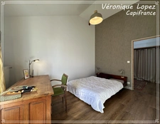 Feugarolles, belle longère en pierre rénovée de 289m² habitables avec jardin, piscine, atelier, séchoir à tabac