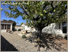 Le Passage, maison de plain-pied de 93m² avec garage, jardin et abri en dur