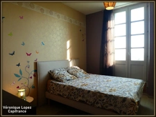 AGEN near the center, beautiful stone house with 7 rooms, veranda, swimming pool, dovecote, large garage on land of 3,951.00 m²