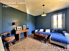 Feugarolles, belle longère en pierre rénovée de 289m² habitables avec jardin, piscine, atelier, séchoir à tabac